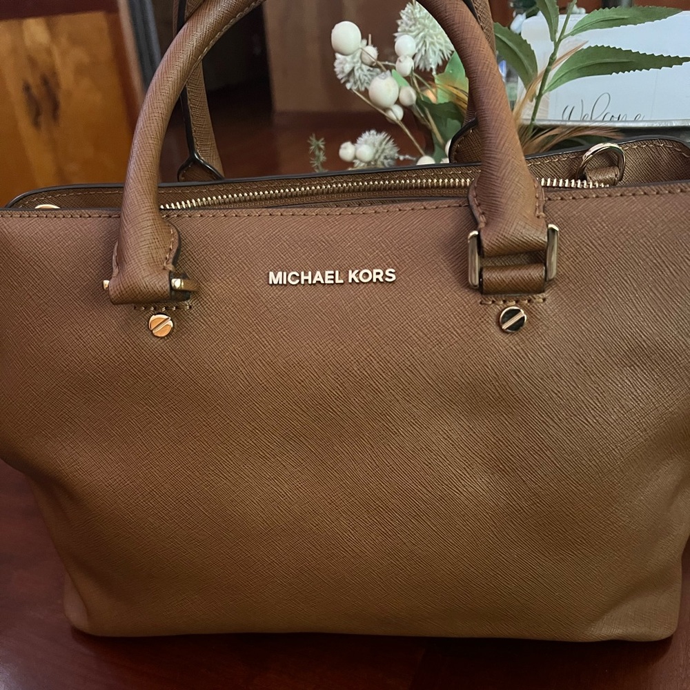 Michael Kors Handbag With Wallet - image 1